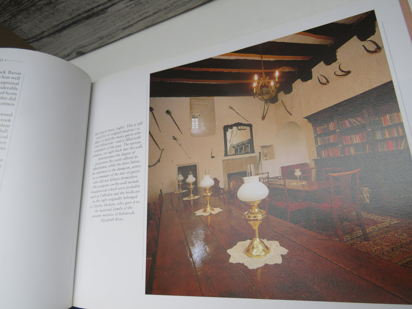 Ancestral Castles of Scotland By Hugh Cantlie Photographed by Sampson Lloyd 1992