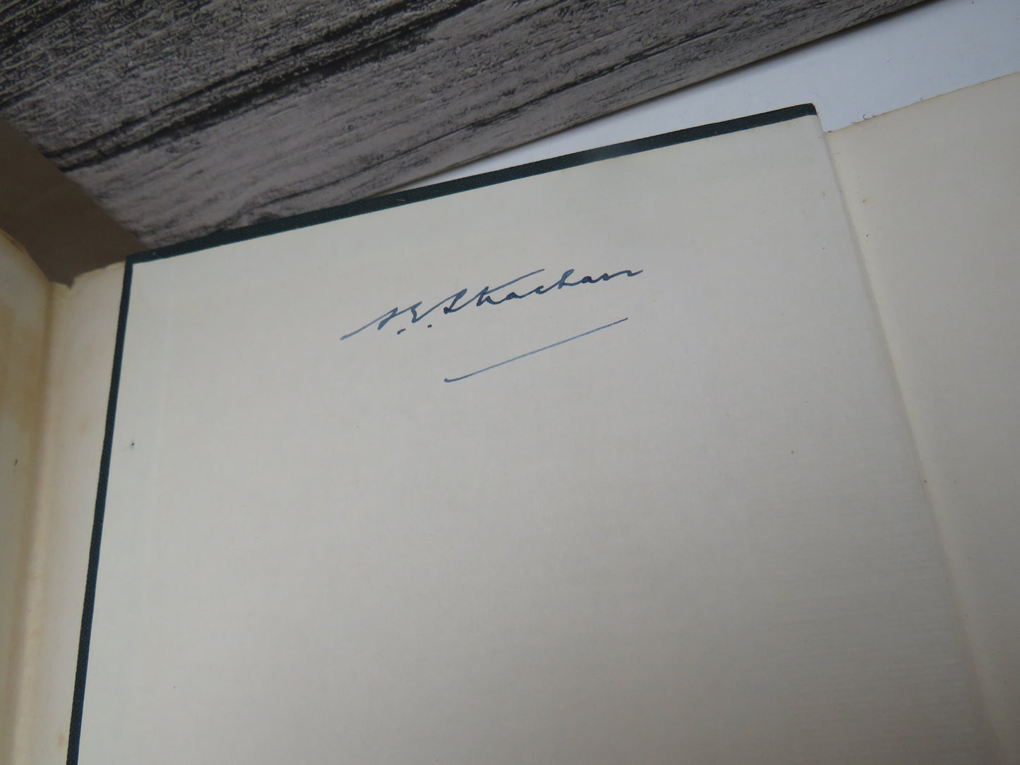 Parkinson's Law Or The Pursuit of Progress By C. Northcote Parkinson 1958