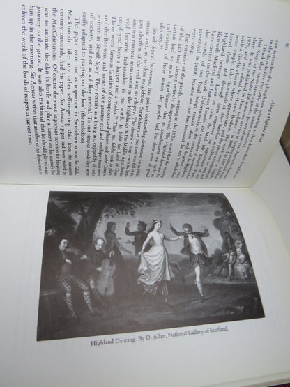 Along A Highland Road By I.F. Grant MBE LLD 1980 book image 5