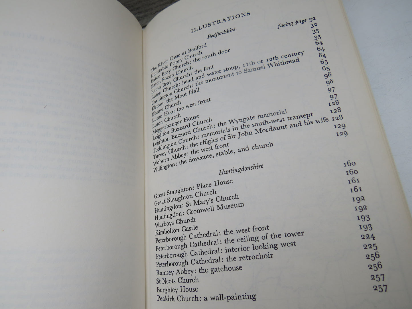 The King's England Bedfordshire and Huntingdonshire By Arthur Mee 1973