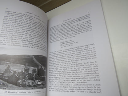 A Queen's Country by Robert Smith, 2000 book image 4