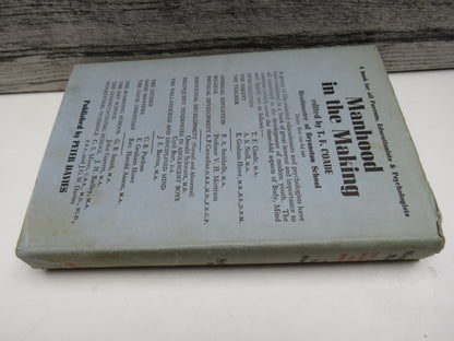 Mending Minds The Truth About Our Mental Hospitals BY Paul Winterton 1938 1st Edition