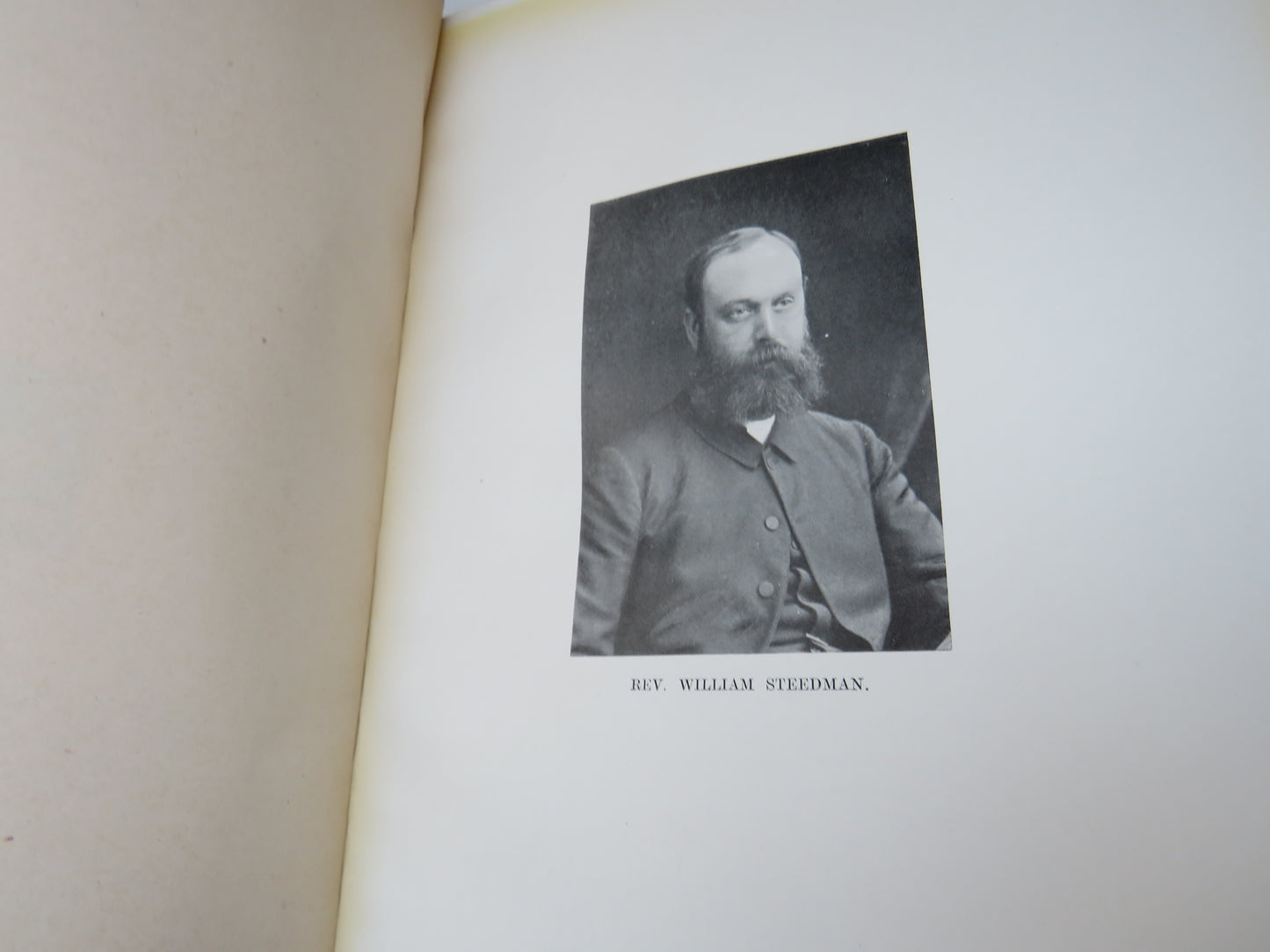 "Old Boys" and Their Stories of the High School of Stirling 1900