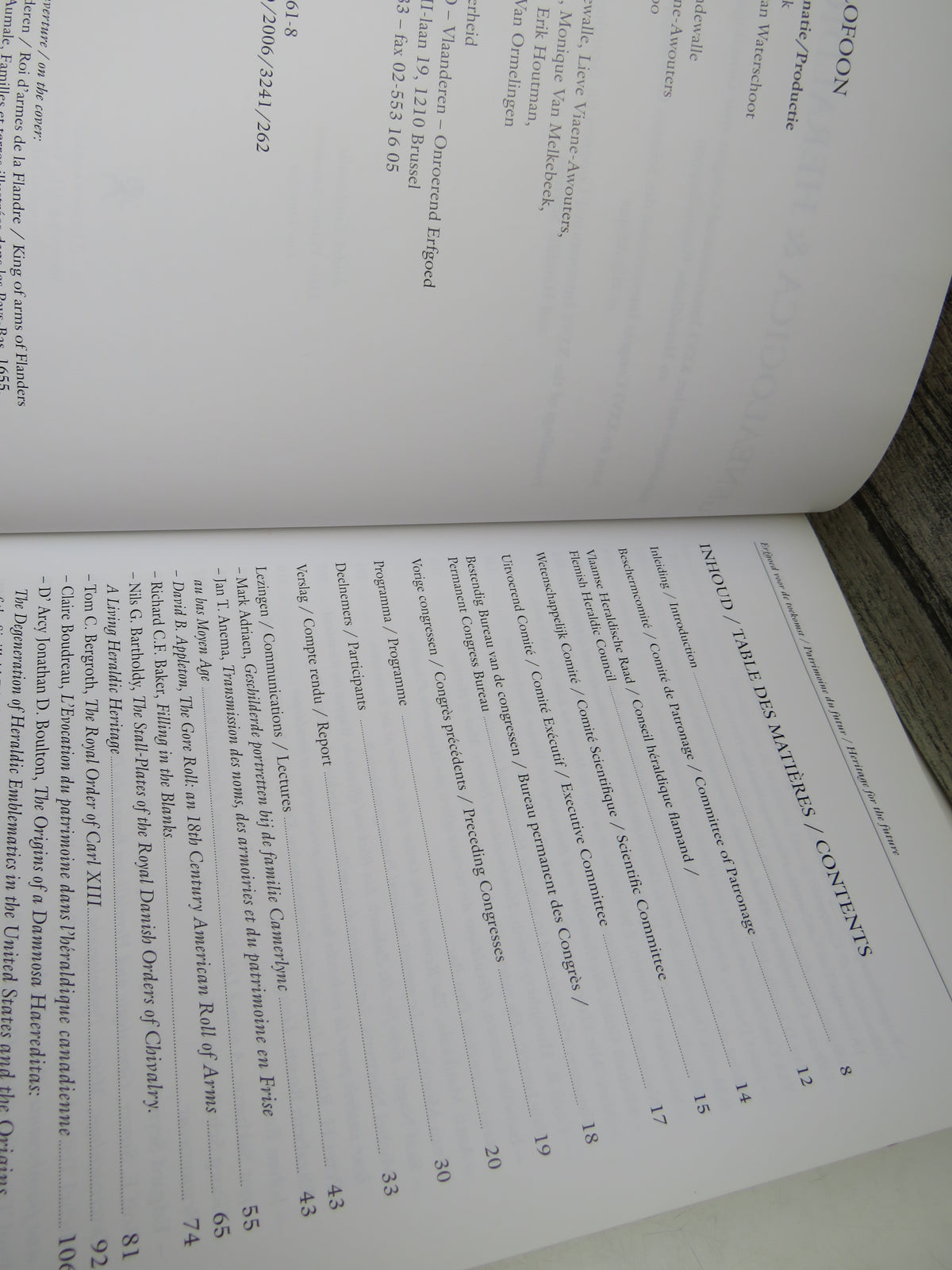 Genealogica & Heraldica, Brugge 2004, Vandewalle, Viaene-Awouters & Duerloo, 2006 book image 4