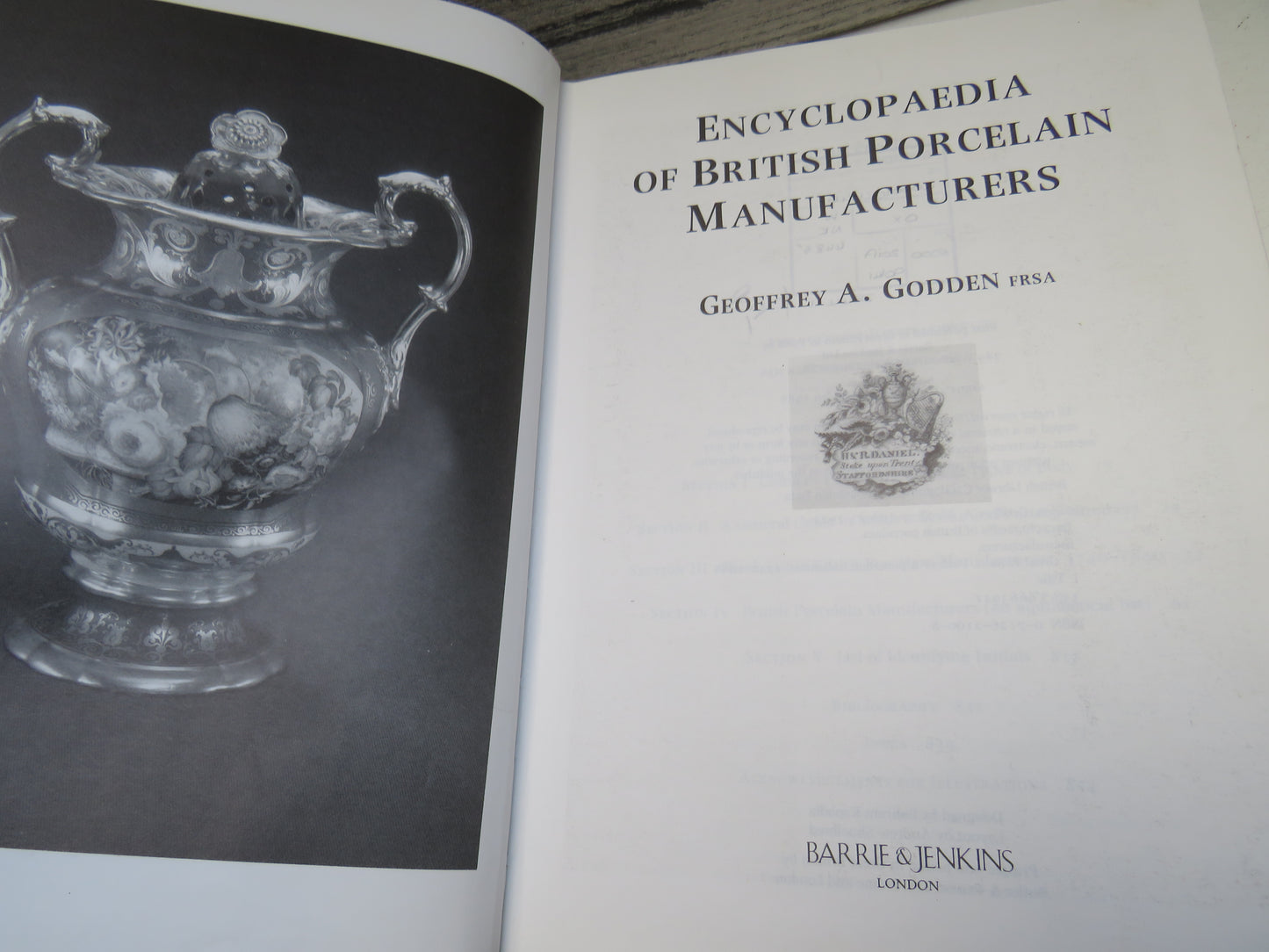 Encyclopaedia of British Porcelain Manufacturers by Geoffrey A. Godden 1988 First Edition (Modern Reference Book) book 5