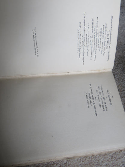 The Lighter Side of School Life By Ian Hay 1914 book image 6