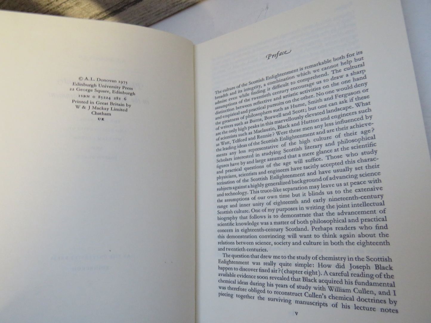 Philosophical Chemistry In The Scottish Enlightenment The Doctrines and Discoveries of William Cullen and Joseph Black By A.L. Donovan 1975