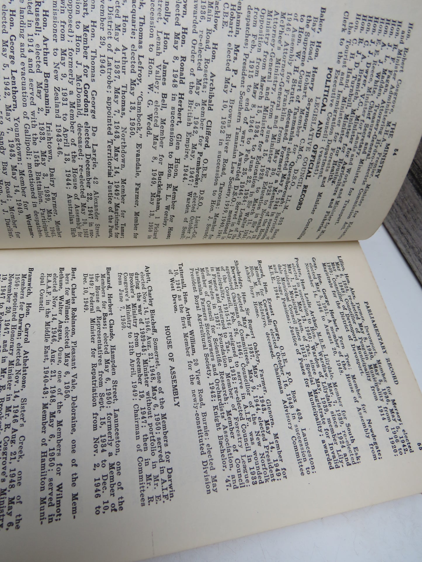 Walch's Tasmanian Almanac For 1953 The "Red Book"