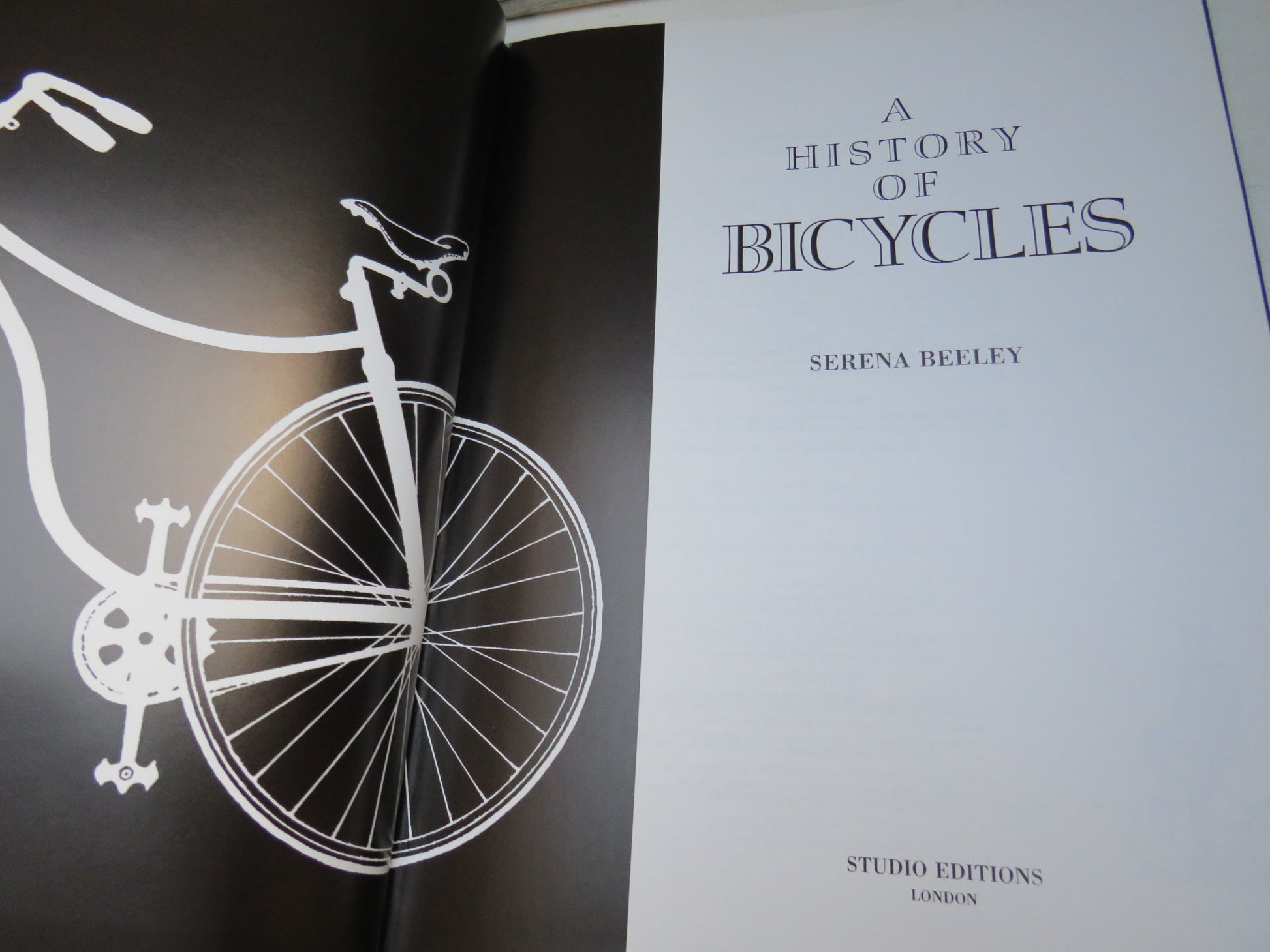 A History of Bicycles By Serena Beeley 1994 (Modern Transport History) book 3