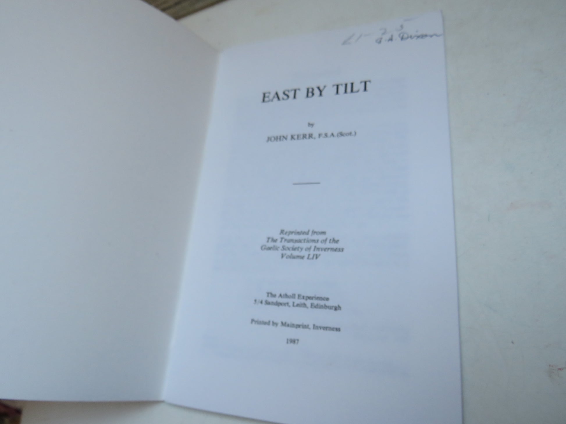 East By Tilt By John Kerr 1987 (Modern Scottish Travel Book) book 3