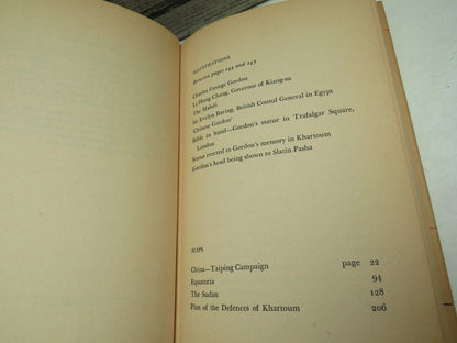 Gordon Martyr and Misfit By Anthony Nutting 1967 book image 4