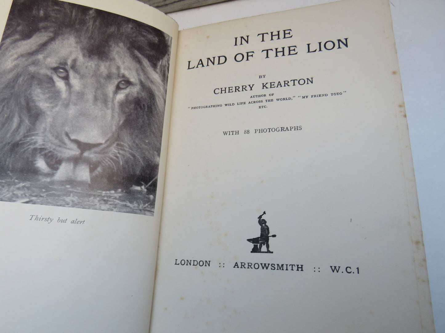 In The Land of The Lion By Cherry Kearton 1929 1st Edition