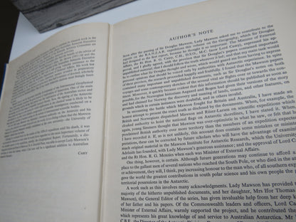 The Winning of Australian Antarctica Mawson's B.A.N.Z.A.R.E.  Voyages 1929-31 Based On The Mawson Papers By A. Grenfell Price Volume I 1962