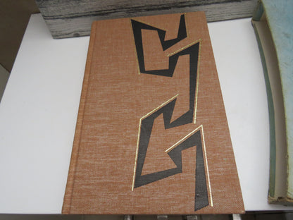 The Iliad translated by E. V. Rieu, Lithographs by Elisabeth Frink, 1975 book image 4