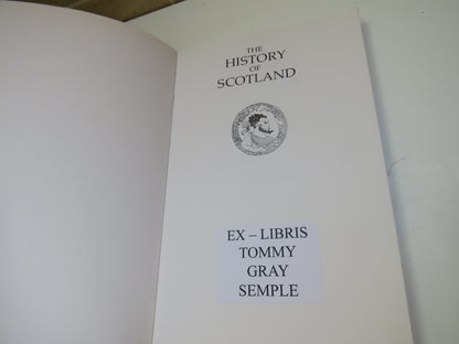 The History of Scotland by Peter and Fiona Somerset Fry, 1982 book image 3