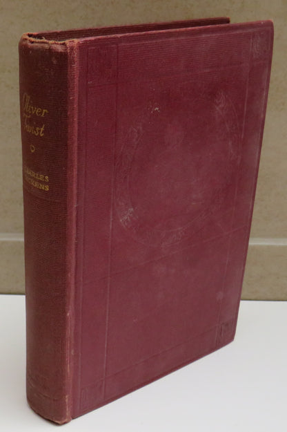 Oliver Twist By Charles Dickens book image 2