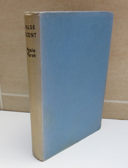 False Scent By Ngaio Marsh 1961 book image 2