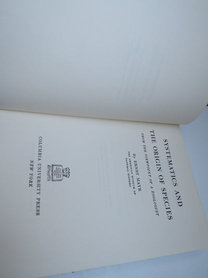 Systematics and The Origin of Species From The Viewpoint of a Zoologist By Ernst Mayr 1949 book image 3