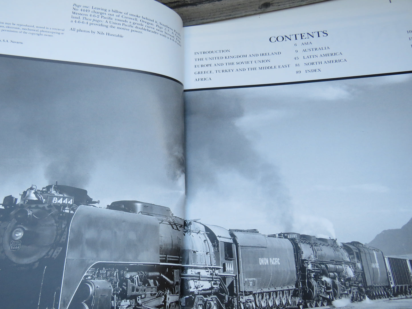 The Pictorial Treasury of Classic Steam Trains By Nils Huxtable 1989