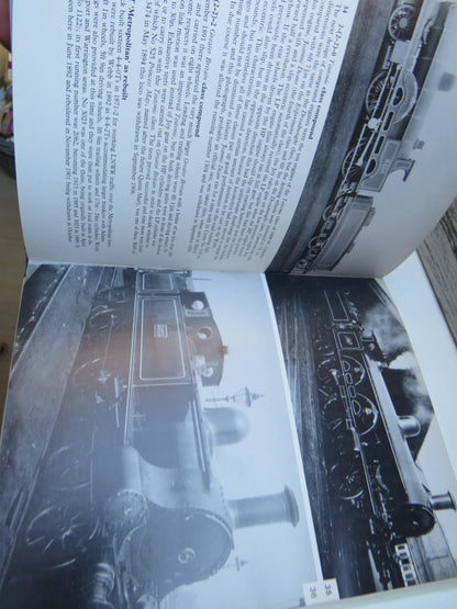 Victorian Locomotives By D. Baxter 1978 book image 5
