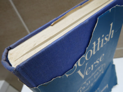 Scottish Verse 1851-1951 by Douglas Young, 1952 book image 3