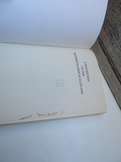 A Desciption of The Western Isles of Scotland Ca 1695 and A Late Voyage To St Kilda By Martin Martin book image 3