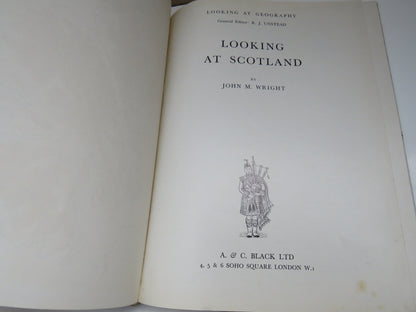 Looking At Scotland By John M. Wright 1966 book image 3