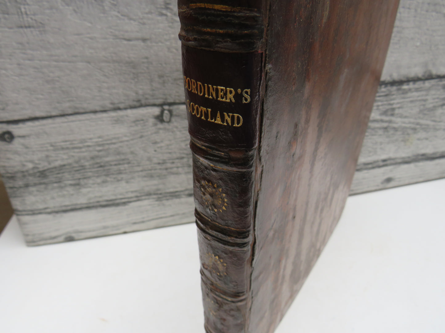 Antiquities & Scenery of The North of Scotland In A Series of Letters To Thomas Pennant Esq By The Rev Charles Cordiner 1780