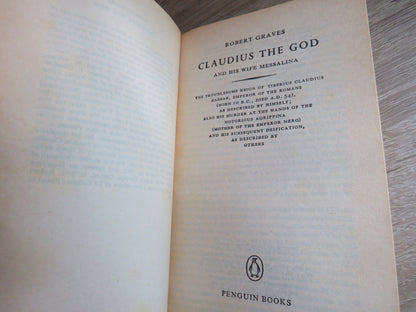 Claudius The God and His Wife Messalina by Robert Graves Penguin Books 1977 book image 3