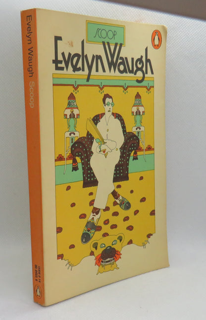 Scoop A Novel About Journalists By Evelyn Waugh Penguin Books 1976 book image 2