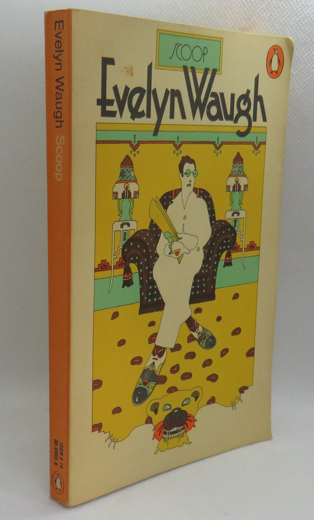 Scoop A Novel About Journalists By Evelyn Waugh Penguin Books 1976