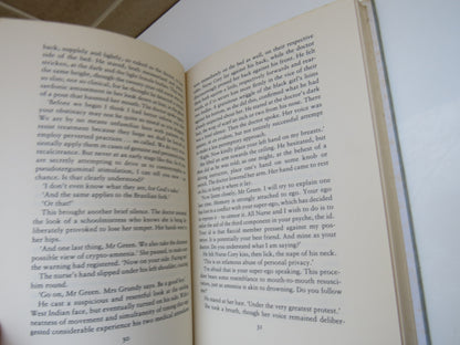 Mantissa by John Fowles, 1982 book image 4