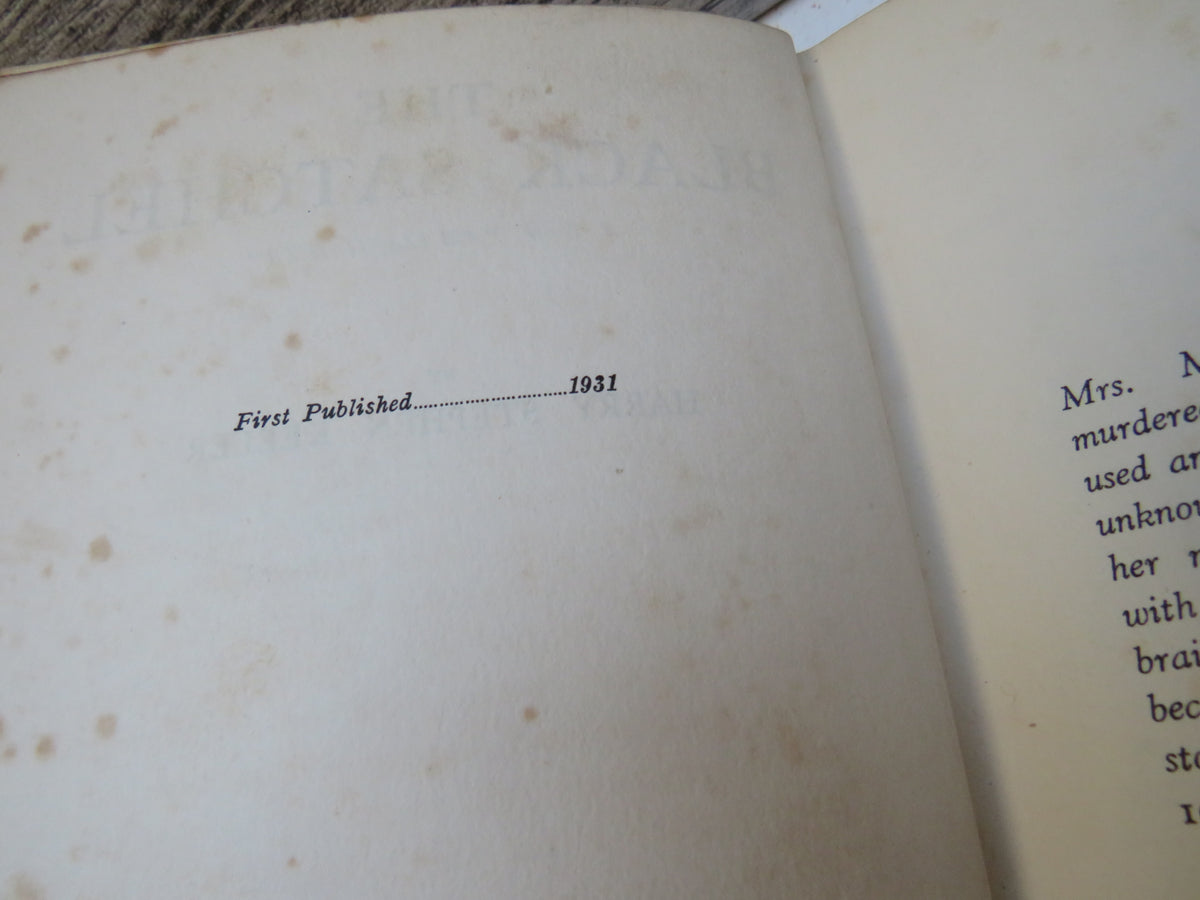 The Black Satchel A New "Amazing Web" By Harry Stephen Keeler 1931 1st Edition