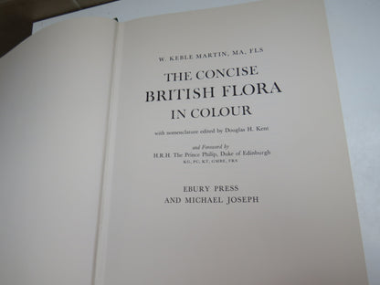 The Concise British Flora in Colour by W. Keble Martin - 1486 Species Illustrated, 1965 book image 3