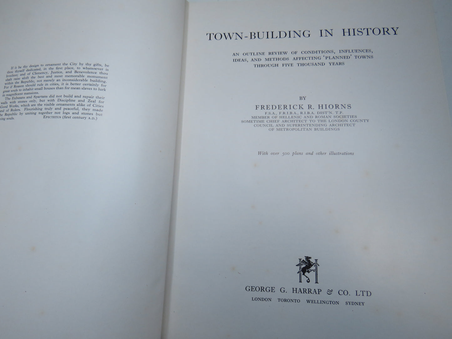 Town-Building In History By Frederick R. Hiorns 1956