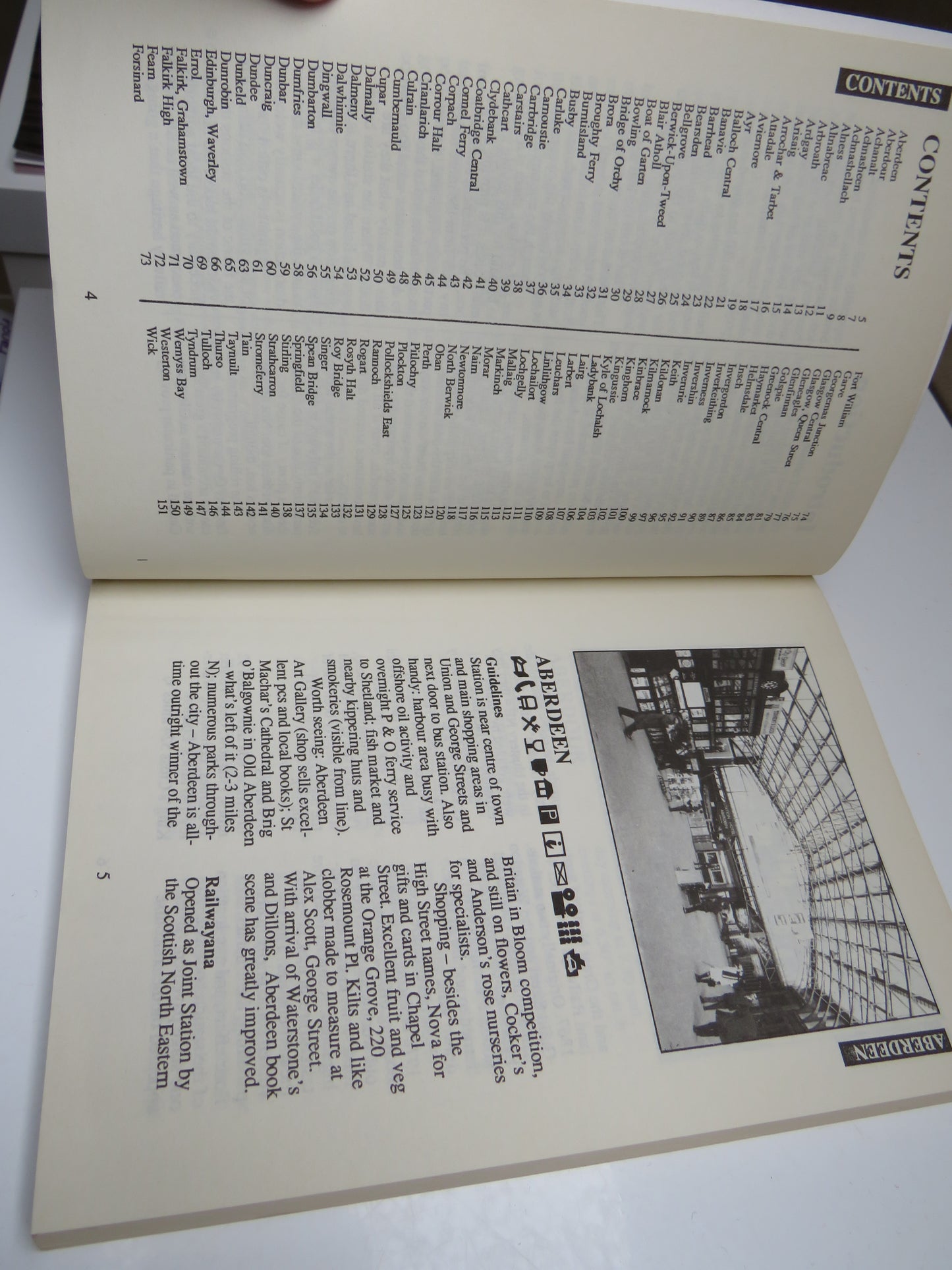 Scotland's Stations, A Travellers' Guide, Northern Books from Famedram, 1990