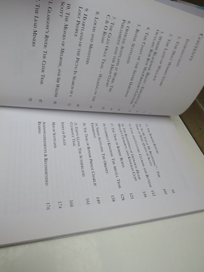 Travellers' Trails, Scotland by David Ross, 2001 book image 5