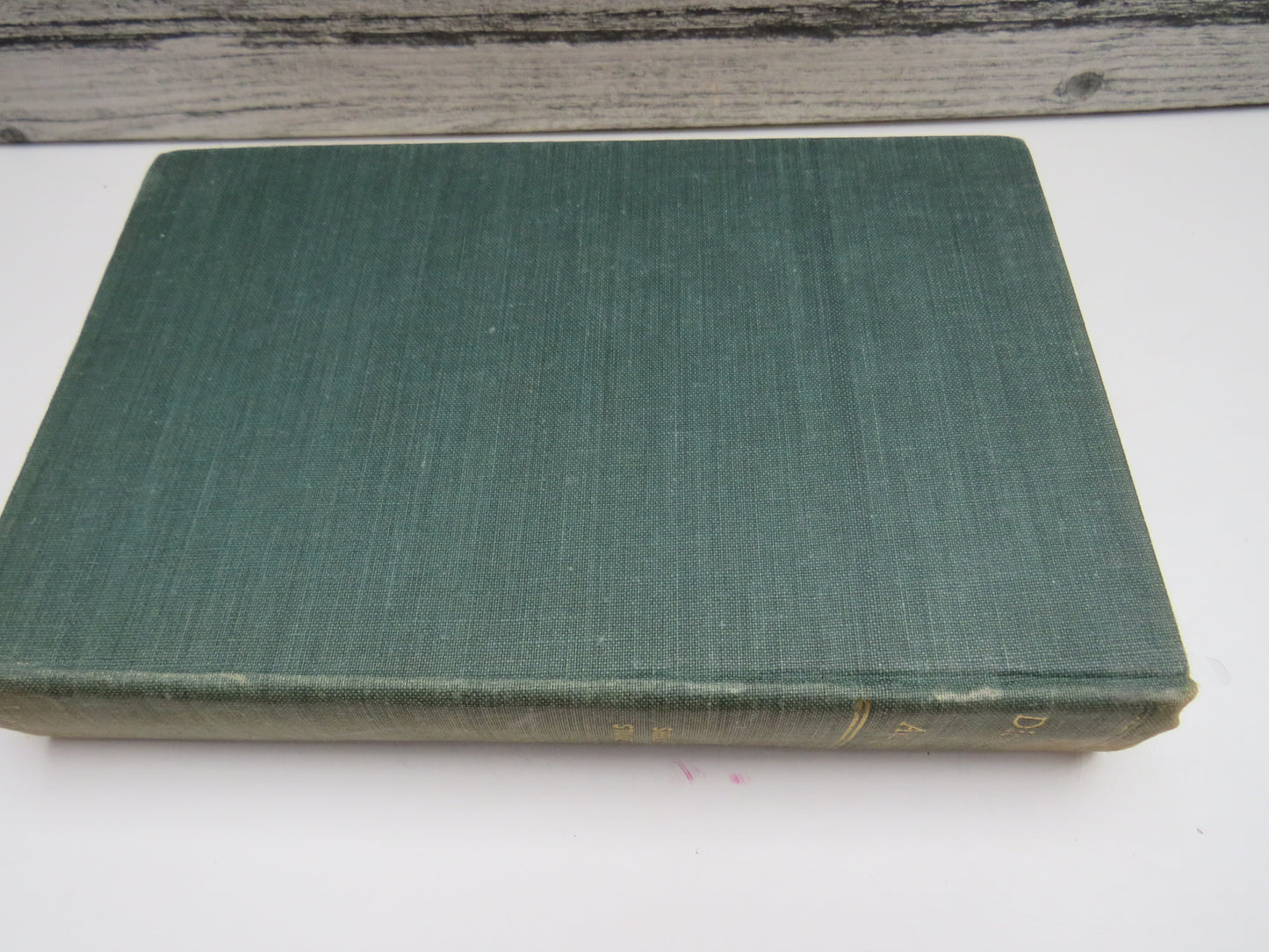 A Dictionary of Antiques By Sheila Stuart
