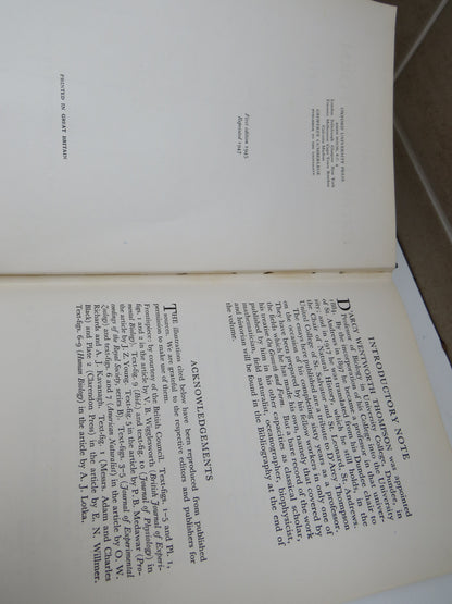 Essays on Growth and Form presented to D'arcy Wentworth Thompson, 1947 book image 5