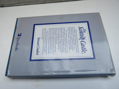 The Scottish Castle By Stewart Cruden 1981 book image 2