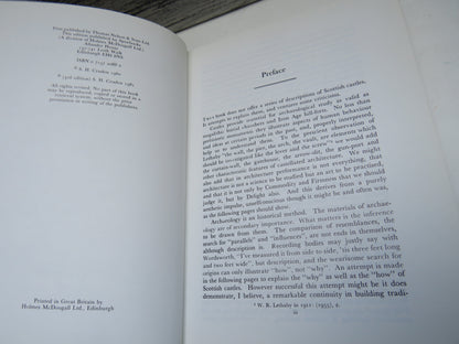 The Scottish Castle By Stewart Cruden 1981 book image 5