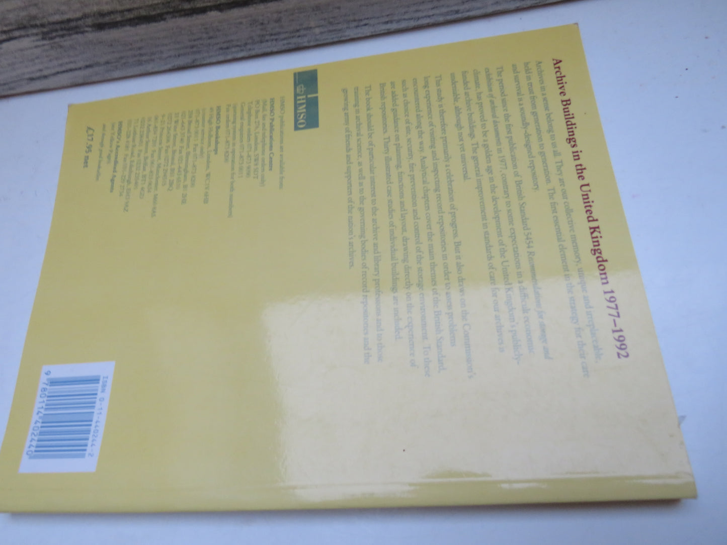 Archive Buildings In The United Kingdom 1977-1992 By Christopher Kitching 1993