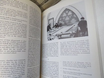 Archive Buildings In The United Kingdom 1977-1992 By Christopher Kitching 1993 book image 6