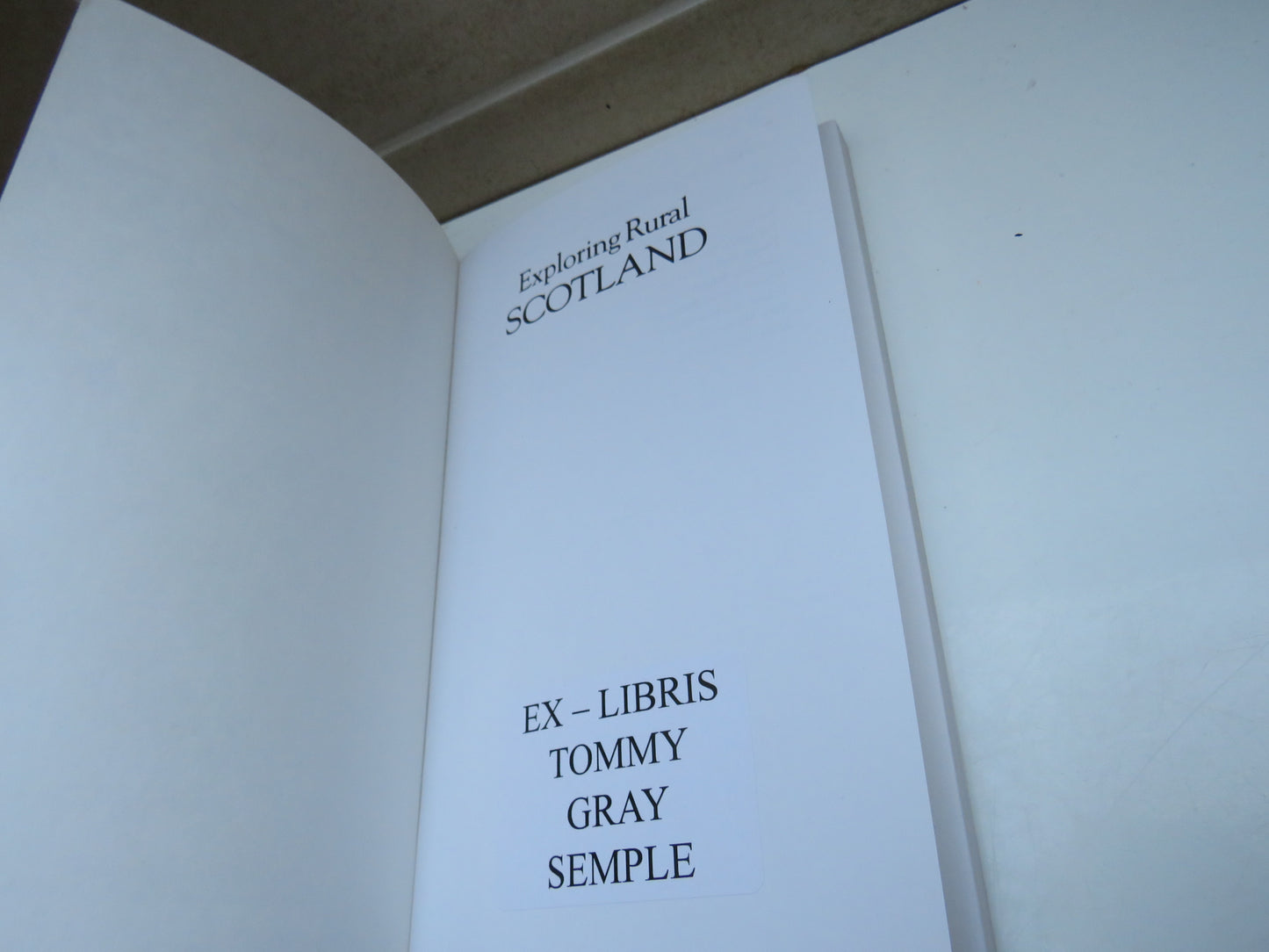 Exploring Rural Scotland by Gilbert Summers, 1990