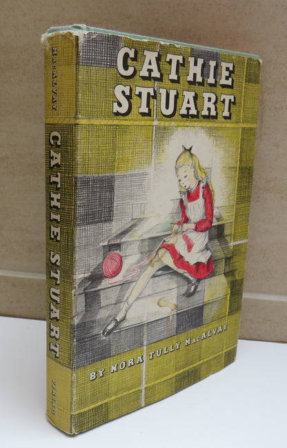 Cathie and the Paddy Boy by Nora Tully MacAlvay, 1962 book image 2