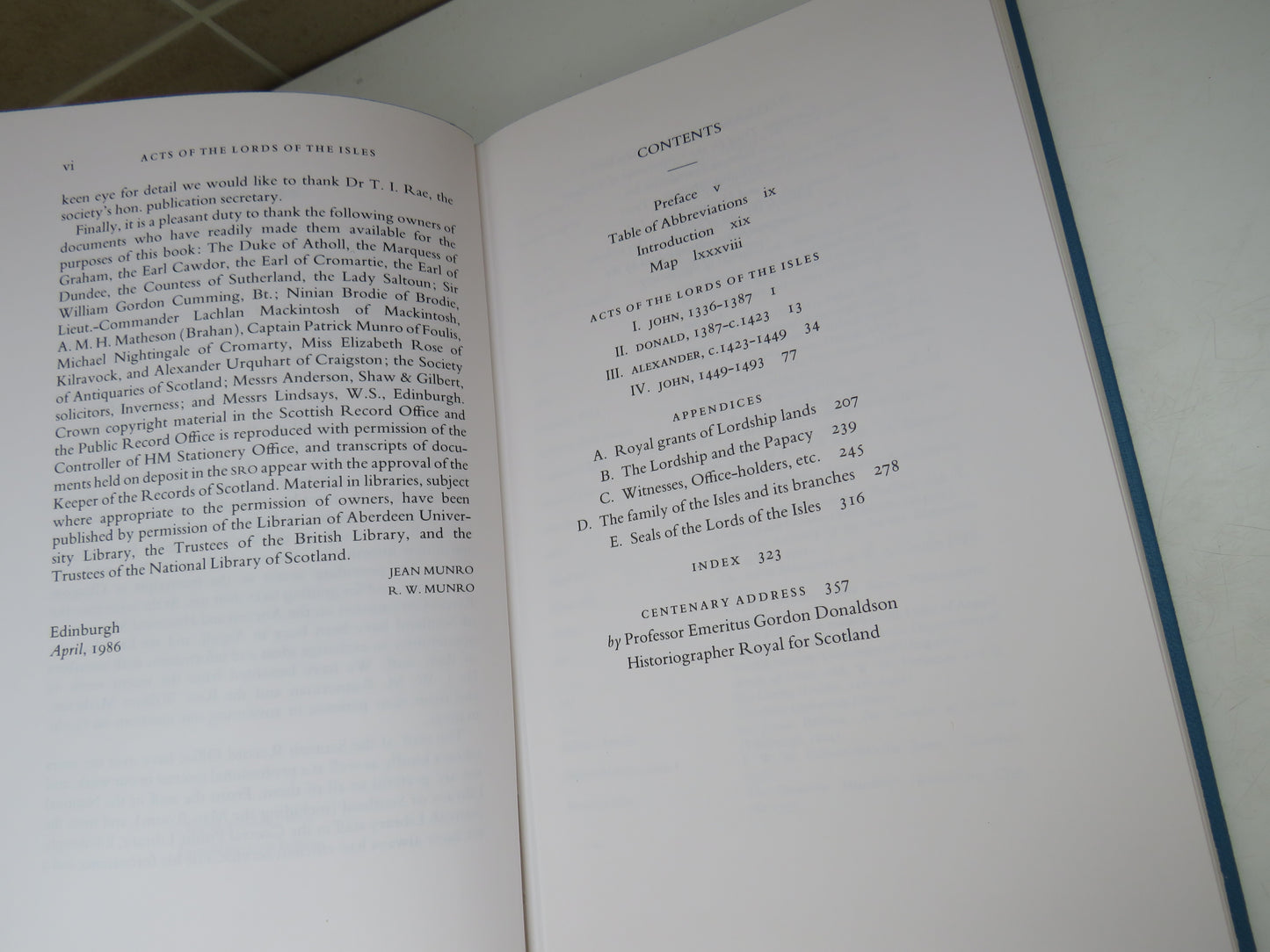 Acts of the Lords of the Isles 1336-1493, Jean Munro & R. W. Munro (Ed) 1986