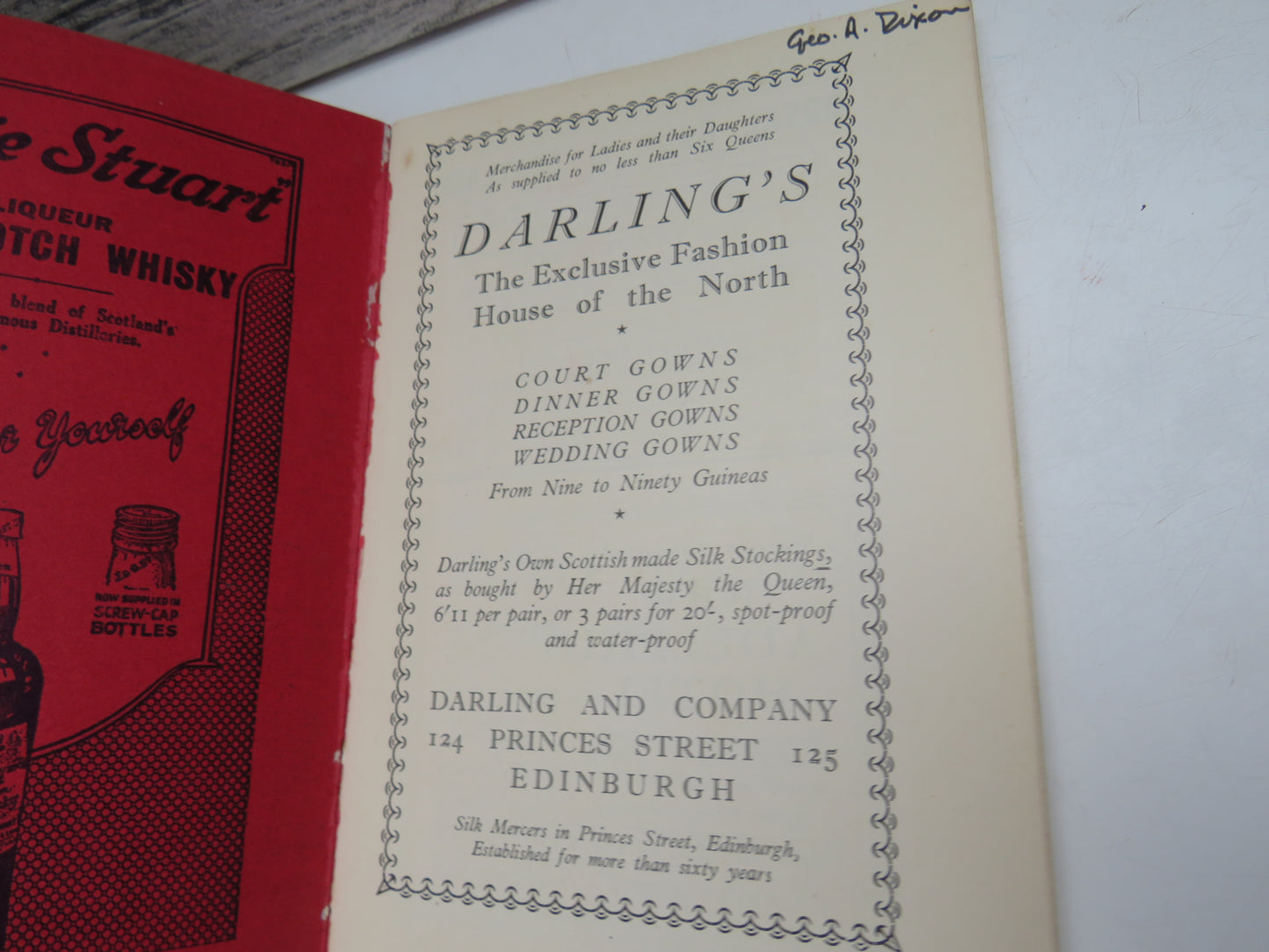 Edinburgh Official Guide Issued By The Corporation