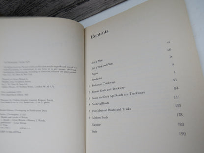 Roads and Tracks of Britain By Christopher Taylor 1982