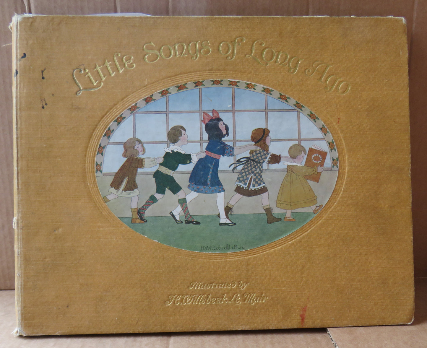 Little Songs of Long Ago by Alfred Moffat, 1912