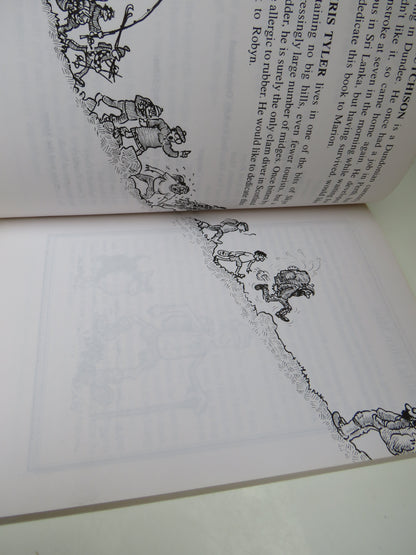 Munro's Fables By Grant Hutchison and Chris Tyler 1993 book image 4